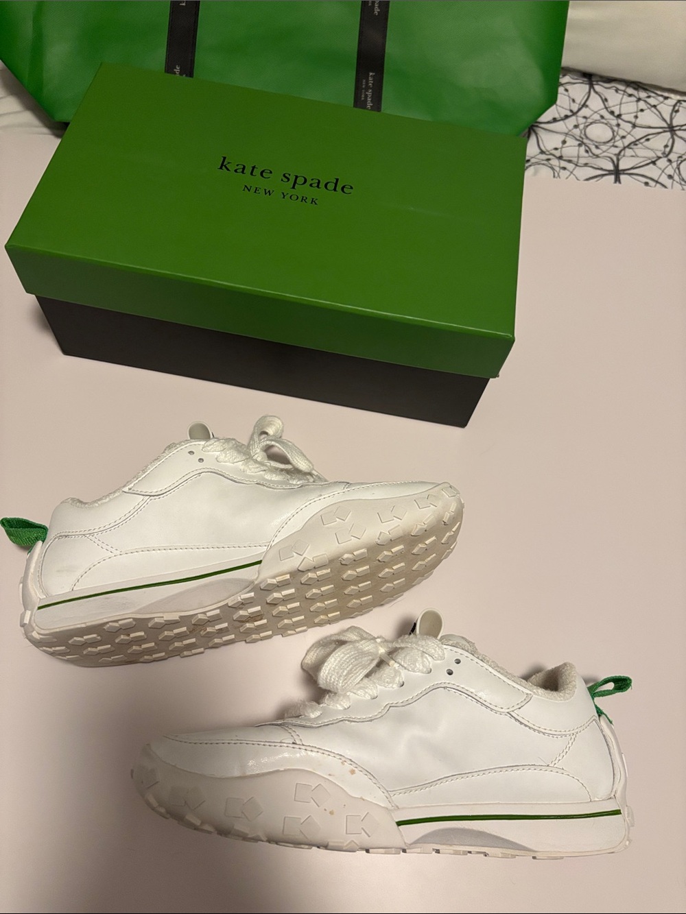 Kate Spade k as in Kate runner - Picture 13 of 16